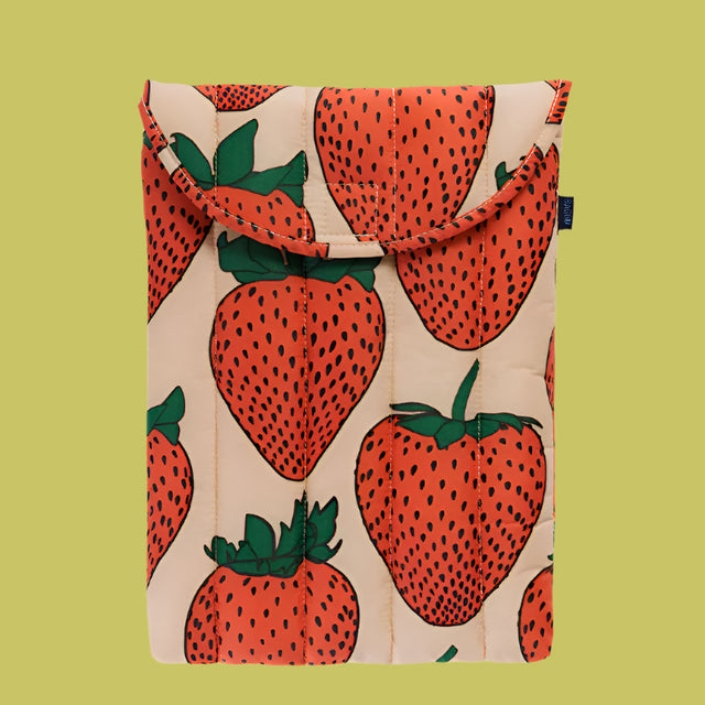 Baggu Puffy Laptop Bag - Strawberry