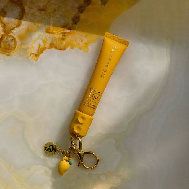 Eco by Sonya Glory Lips with charms