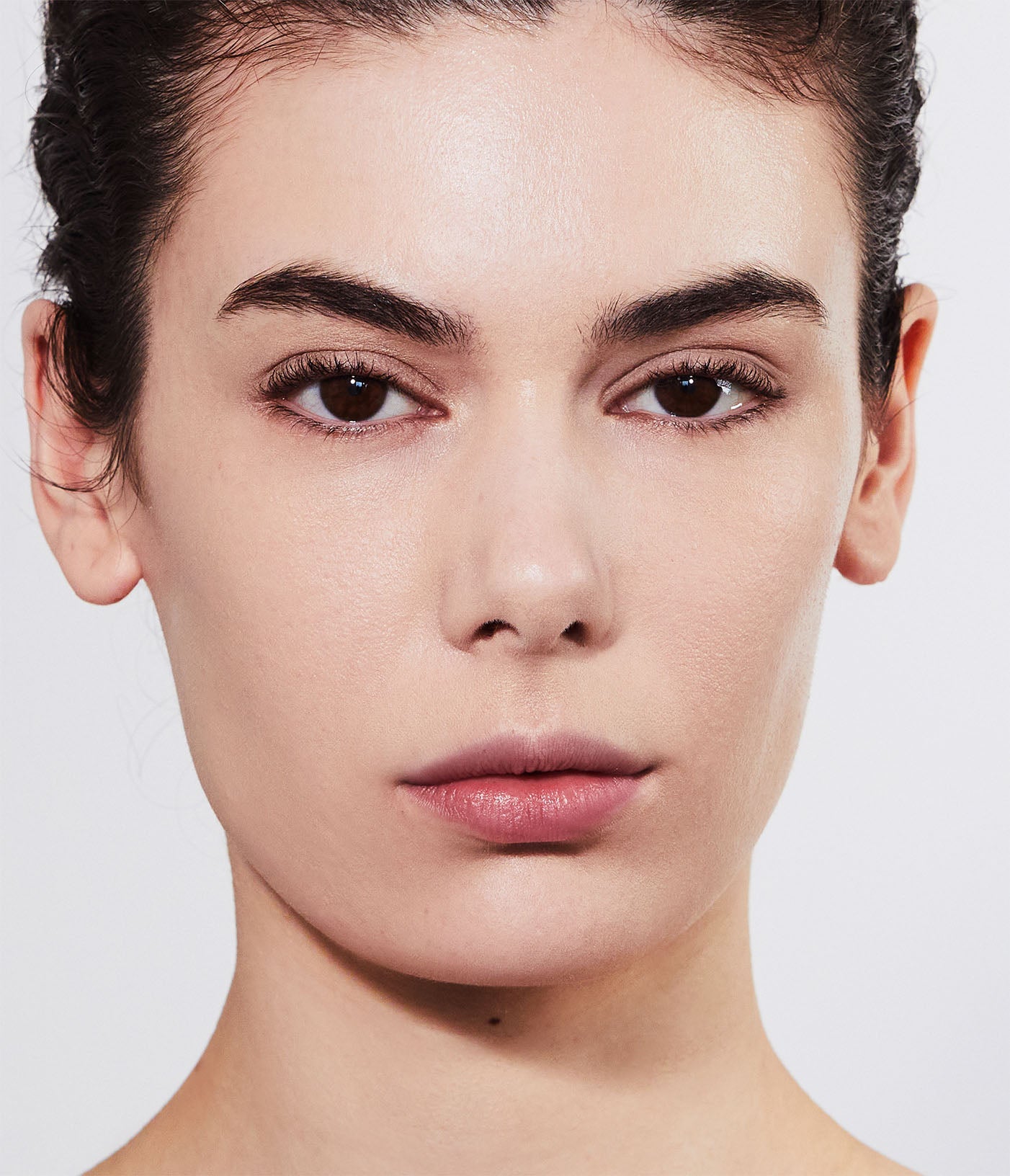 Aleph Concealer/Foundation 0.5 model