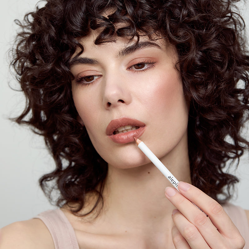 Aleph Eye/Lip Multi-Liner Pencil Nude swatch