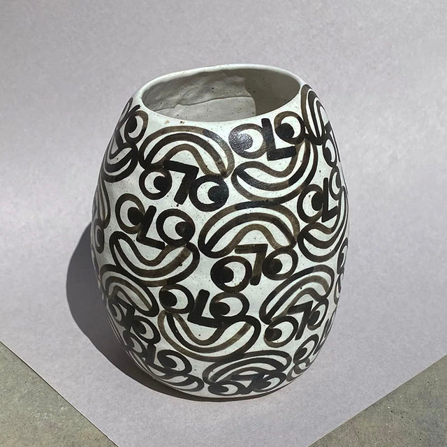 Rittle King Smiley Vase