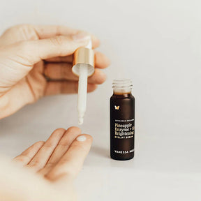 Vanessa Megan Pineapple Enzyme + HA Brightening Eyelift Serum