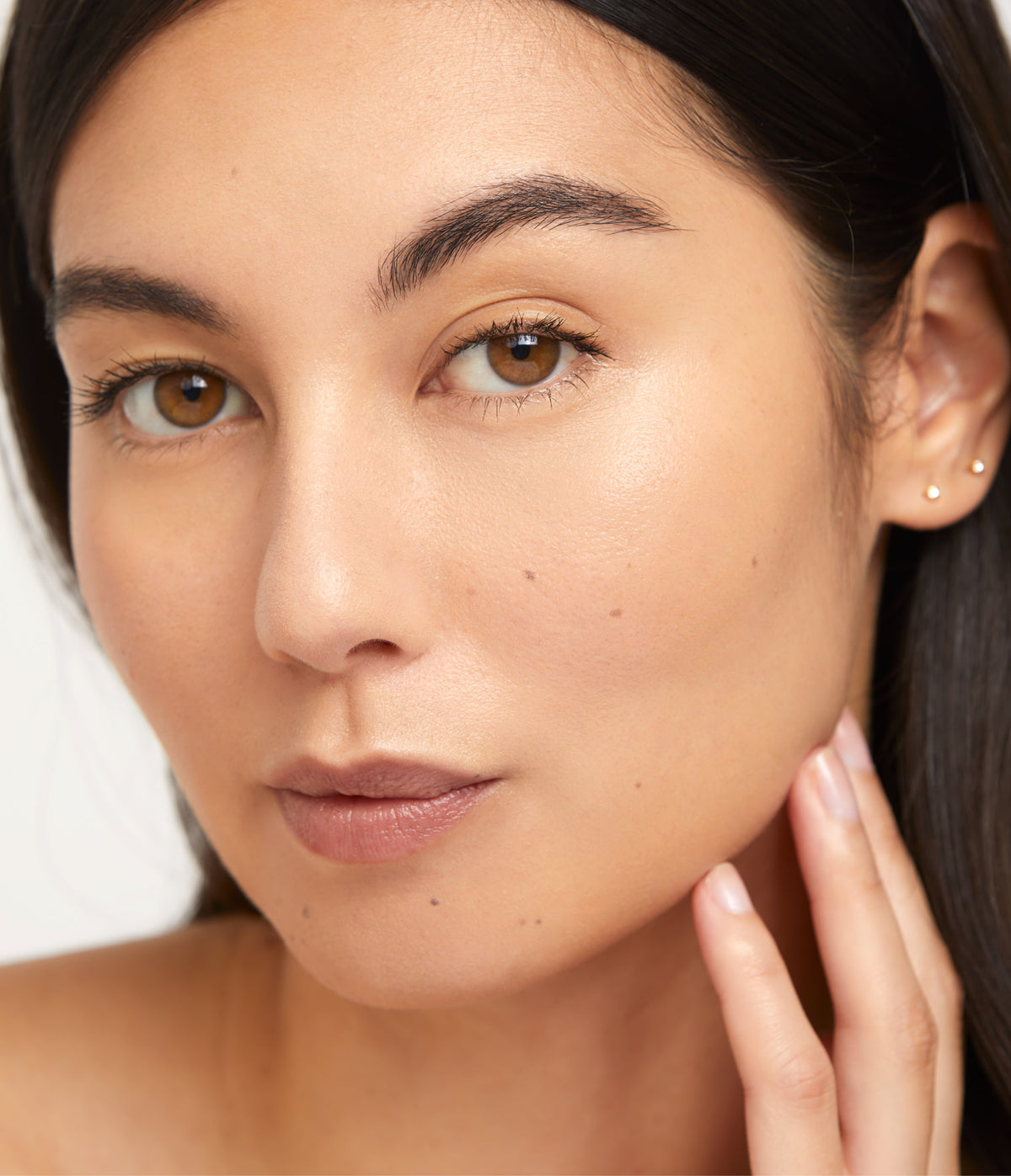 Aleph Concealer/Foundation 3.0 model